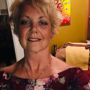 Meet your Posher, Eve